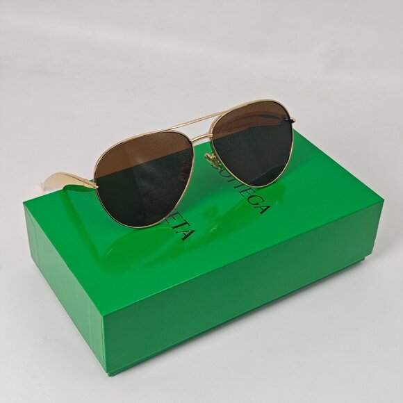 Bottega Veneta Aviator Sunglasses, Gold, with Case and Box main image 5
